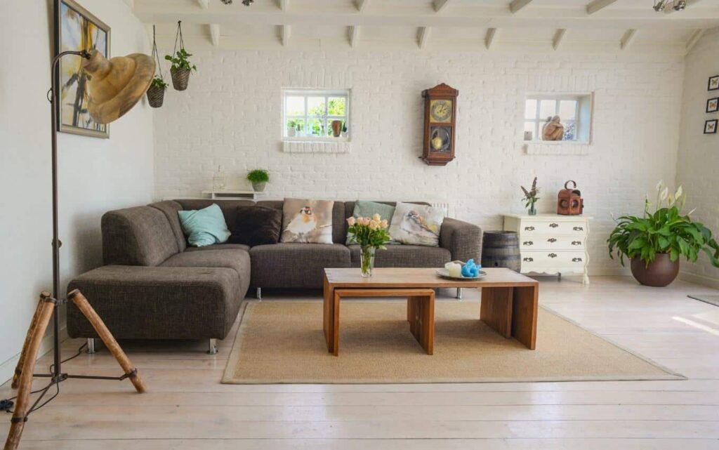 Room Furnished With Various Pieces Of Furntiure