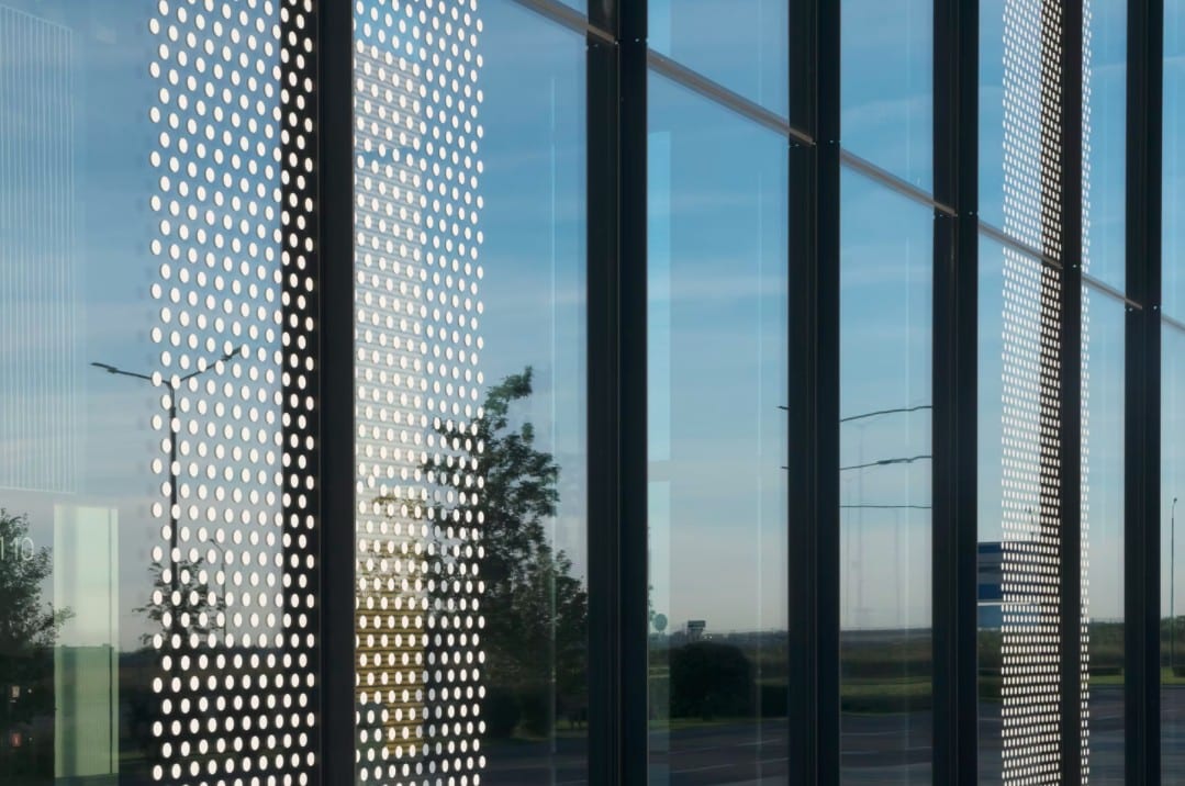 6 Effective Ways on How To Protect Windows During a Storm
